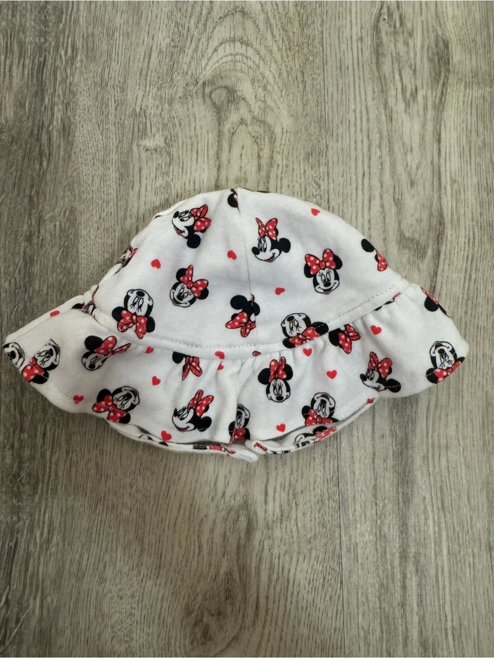Disney Kids Minnie Mouse White Hat with Red Accents
